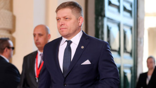 Фицо подписва за нов кабинет в Словакия