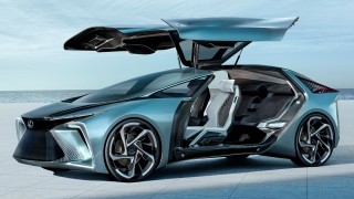 Колата на бъдещето: Lexus представи концепт на най-футуристичния електромобил, показван досега