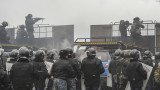Хиляди арестувани в Казахстан, сложиха таван на цената на пропан-бутана
