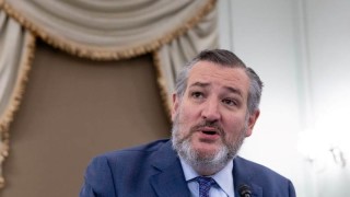 Сенаторът от САЩ Тед Круз подкрепи бившия президент на САЩ