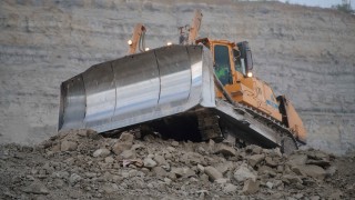 Водата отстъпва пред въглищата: Река в Черна гора скоростно променя курса си срещу €20 милиона