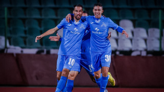 Атакуващият футболист на Левски Ивелин Попов ще бъде аут