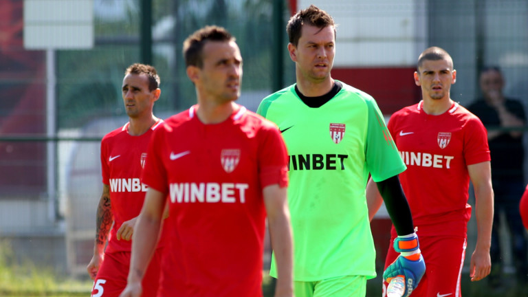 Веселин Минев: Надявам се Левски да успее да остане близо до Лудогорец до края на първенството