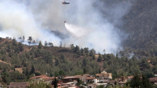 Остава критично положението с пожарите в Кипър
