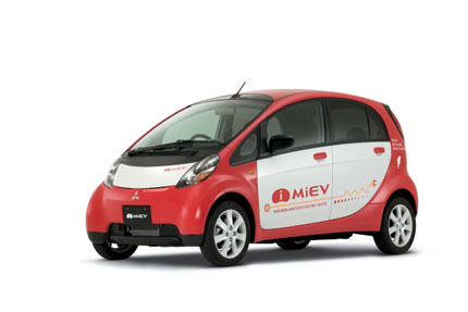10 Mitsubishi i MiEV за срещата на страните от Г8