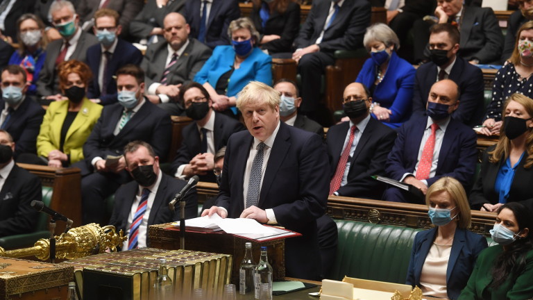 Британският министър-председател Борис Джонсън се бори да запази премиерския си