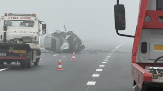Четири са версиите за тежката катастрофа с три жертви на АМ "Тракия"