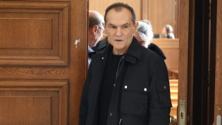 Гръцкото издание Катимерини съобщава че арестуван в Атина археолог задържан