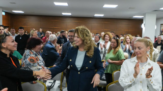 Йотова и Вълчев в Сандански: Ще работим за силна България със самочувствие, чийто глас се чува в Европа