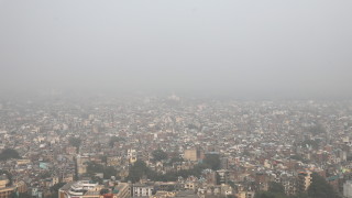 Всички училища в столицата на Индия затвориха врати заради лошия въздух