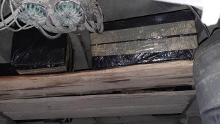 Митничарите от Капитан Андреево открили 199 пакета с паста за