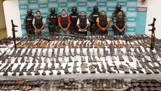 Полицията в Италия арестува 68 души заподозрени че работят за