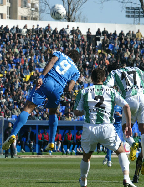 Еривертон се завърна от Германия