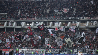 Айнтрахт Франкфурт е изправен пред сериозни последствия в спортен трибунал