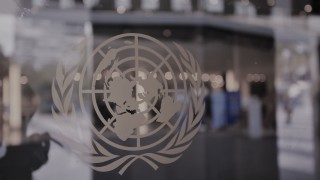 Агенцията на ООН за бежанците обяви че е загубила помощ