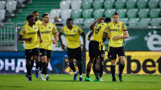 Ботев Пловдив ще излезе с променена халфова линия в домакинството