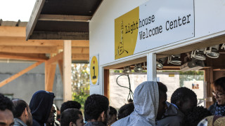 Германия спира бежанските си програми заради коронавируса