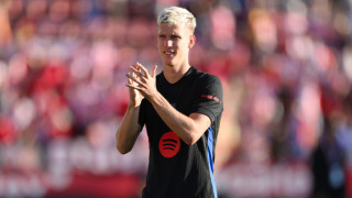 Барселона не успя да регистрира Дани Олмо и Пау Виктор