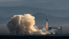 Колко струва космически полет с Blue Origin и наистина ли всеки може да лети с компанията на Джеф Безос