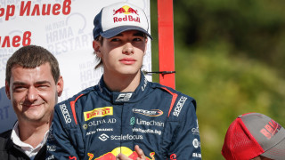 Българският пилот Никола Цолов завърши на дванадесето място във второто