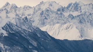 Лавина уби трима скиори във Френските Пиренеи