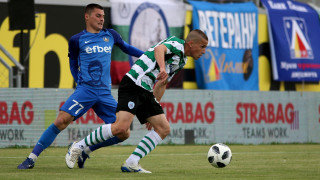 Мартин Костадинов е пред своя 50 и мач в Първа лига