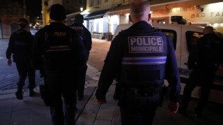 Един човек е загинал а други са ранени при атака