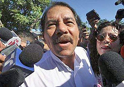 Ортега печели президентските избори в Никарагуа