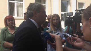 Сградата на читалище Светлина 1861 ще се възстанови и ще се