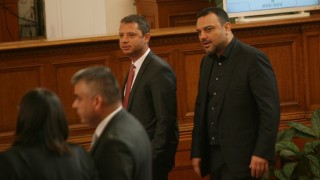 Депутатите приеха оставката на колегата си Ивайло Московски