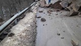 Пропаднаха около 200 метра от пътя за село Леденик