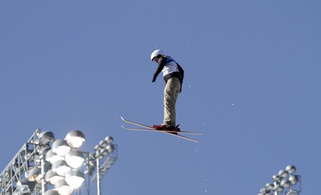 Китайки окупираха върха в акробатичните ски скокове