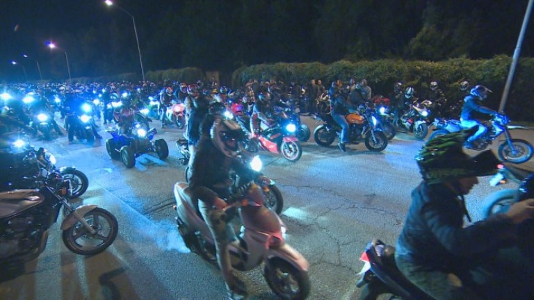 Над 5000 мотоциклета организирано заляха столичните улици около полунощ, като