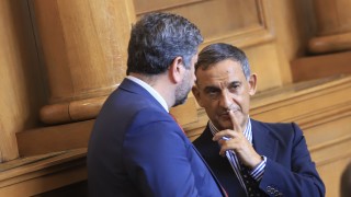 Демократична България призова 46 то НС да се заеме с магистрала