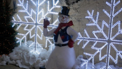 Коледен базар, но в пещера и под земята - ето къде в Европа се намира