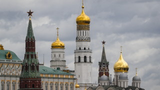 Кремъл отново засилва кампанията си за контрол над Запада като използва