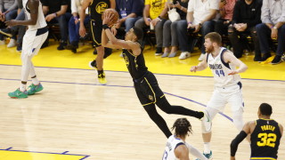 Голдън Стейт Уориърс спечели със 112 87 домакинството си на Далас