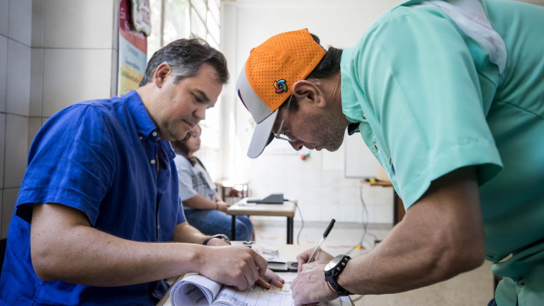 Избирателните органи на Венецуела в неделя съобщиха, че 95 процента