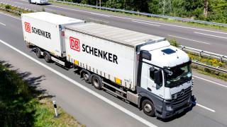 Профсъюзите се опитват да спрат продажбата на DB Schenker, която има бизнес и у нас