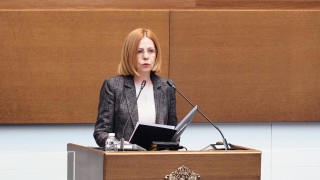 Парламентарните групи на ГЕРБ СДС и БСП Обединена левица почетоха 83 години
