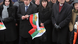Нов депутат напусна Яне Янев