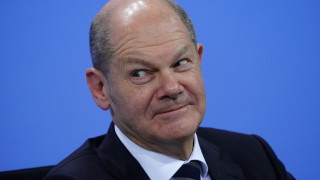 Канцлерът Олаф Шолц увери китайските студенти в Шанхай че не