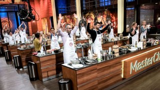 Кутията на MasterChef винаги крие нещо за което участниците дори не са