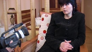 Как една евангелистка църква прави по 150 бона месечно, без да им плаща данъци?
