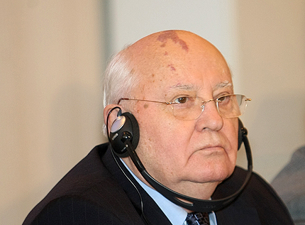 Горбачов предрече завръщане на Путин през 2018-та