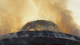 Огнеборци борят голям пожар в Благоевград