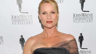 "Отчаяна съпруга" се разведе само след 6 месеца брак