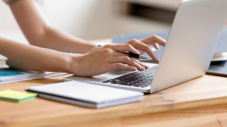 С три пъти повече са подадените оферти през системата за