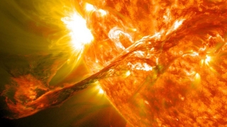 Гигантско слънчево изригване може да унищожи всичко живо