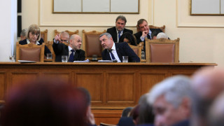 Борисов може да си позволи да не присъства на политическото